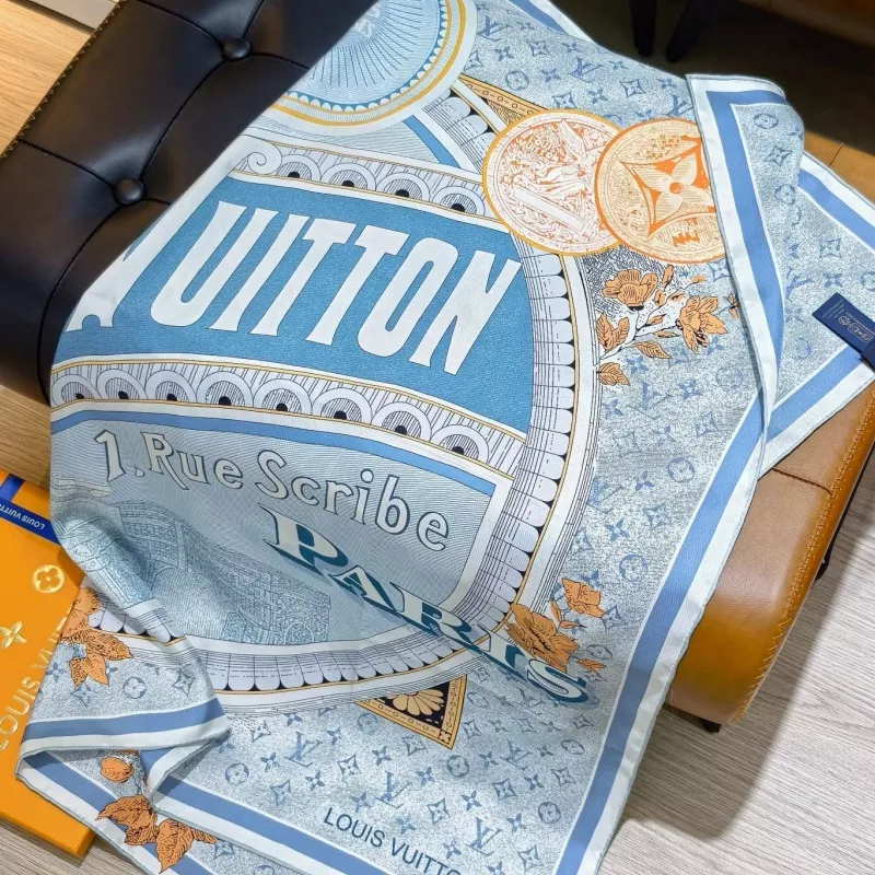 Trendy 305 Louis Vuitton Silk Squares - Image 3