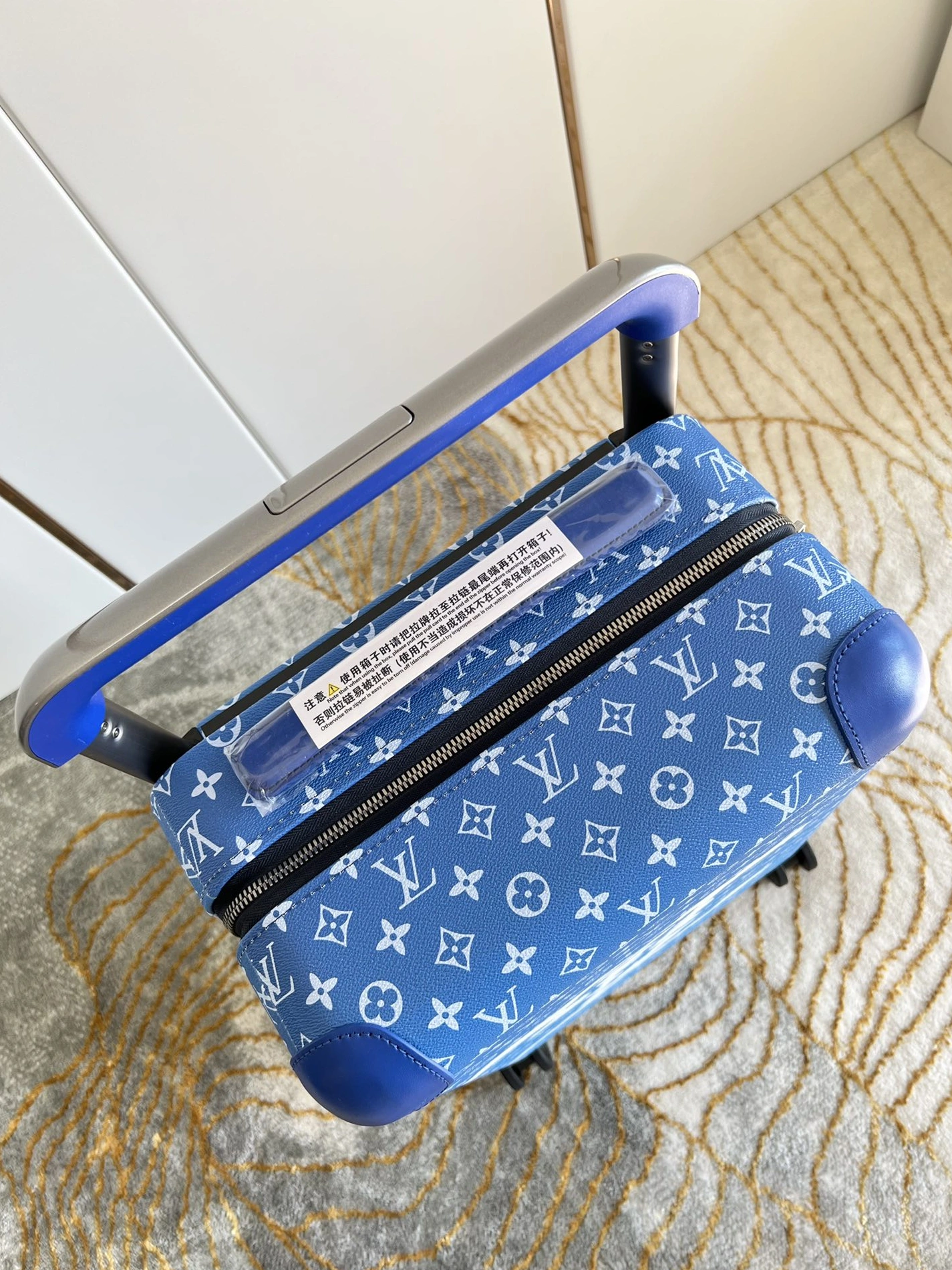 Trendy 6337 Louis Vuitton Luggage - Image 6