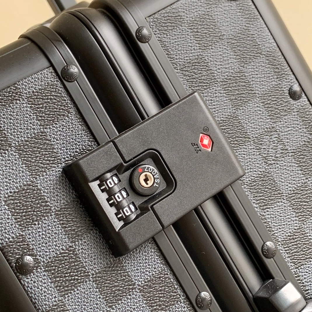 Trendy 7918 Louis Vuitton Luggage For Unisex - Image 5