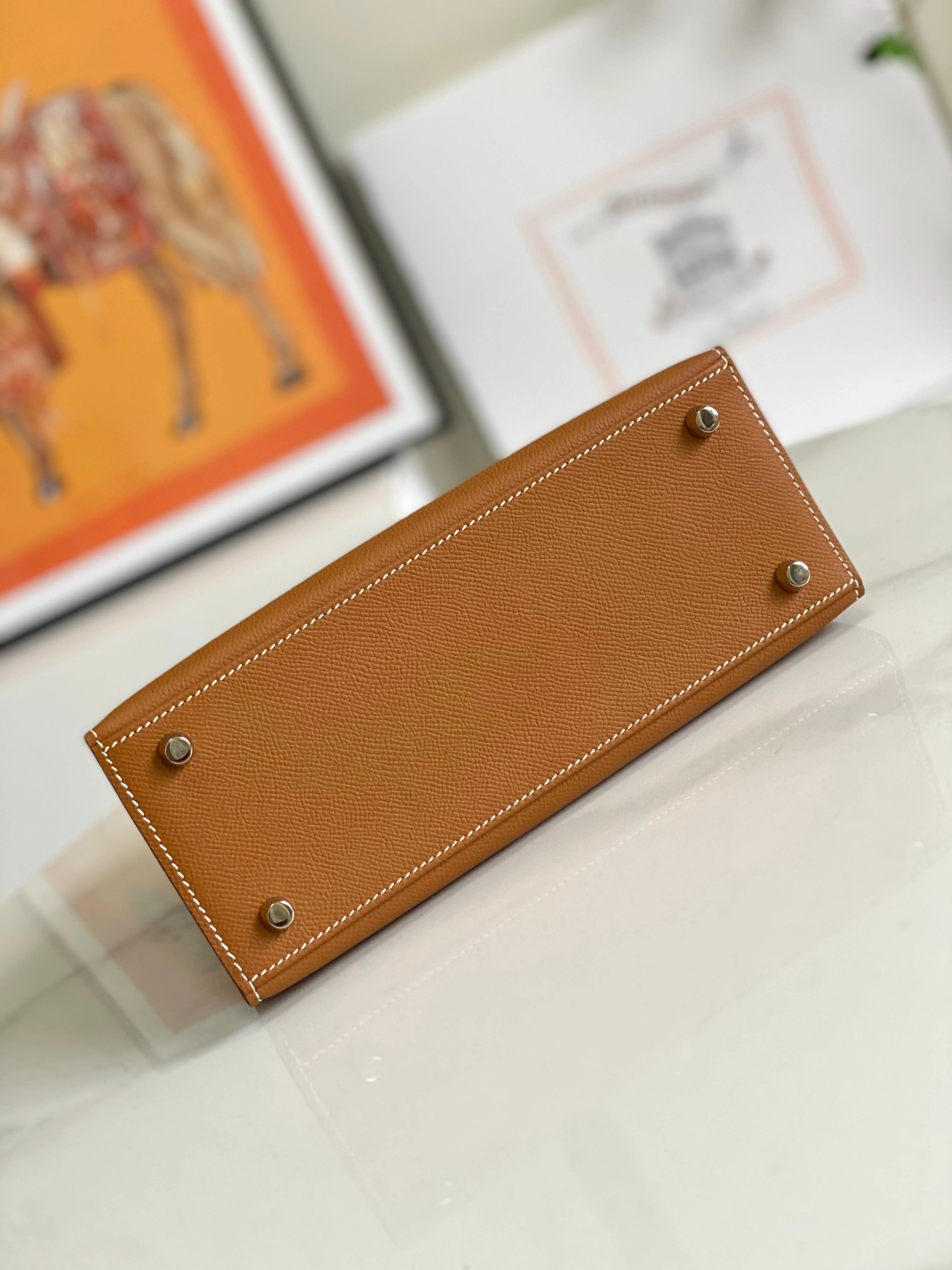 Unique 3834 Hermes AAA Quality Handbags For Women - Image 4