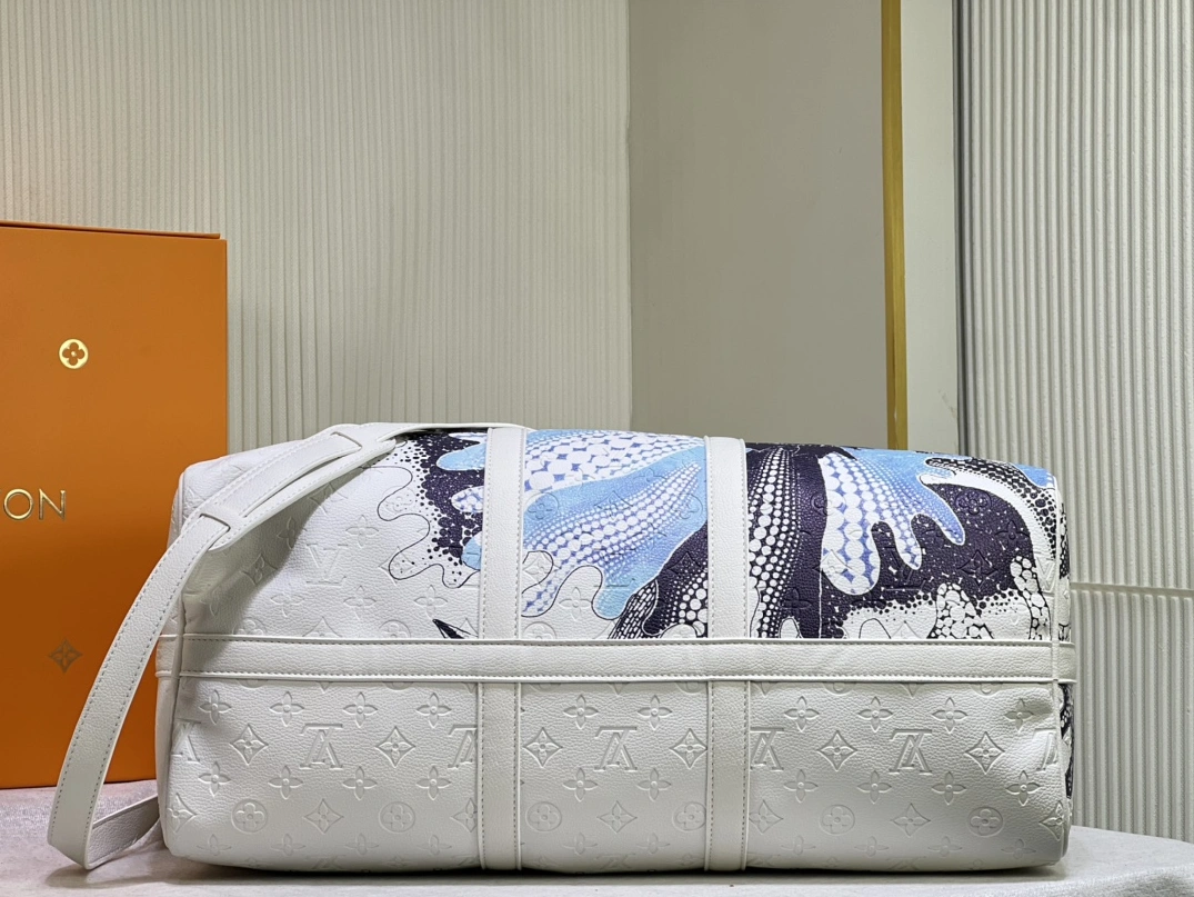 Unique 5030 Louis Vuitton Travel Bags - Image 5