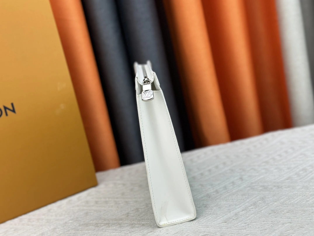Unique 9327 Louis Vuitton LV Wallets For Unisex - Image 3