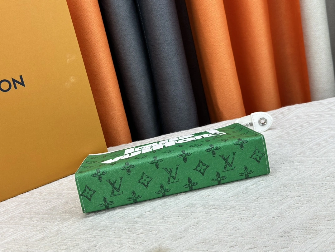 Unique 9327 Louis Vuitton LV Wallets For Unisex - Image 5