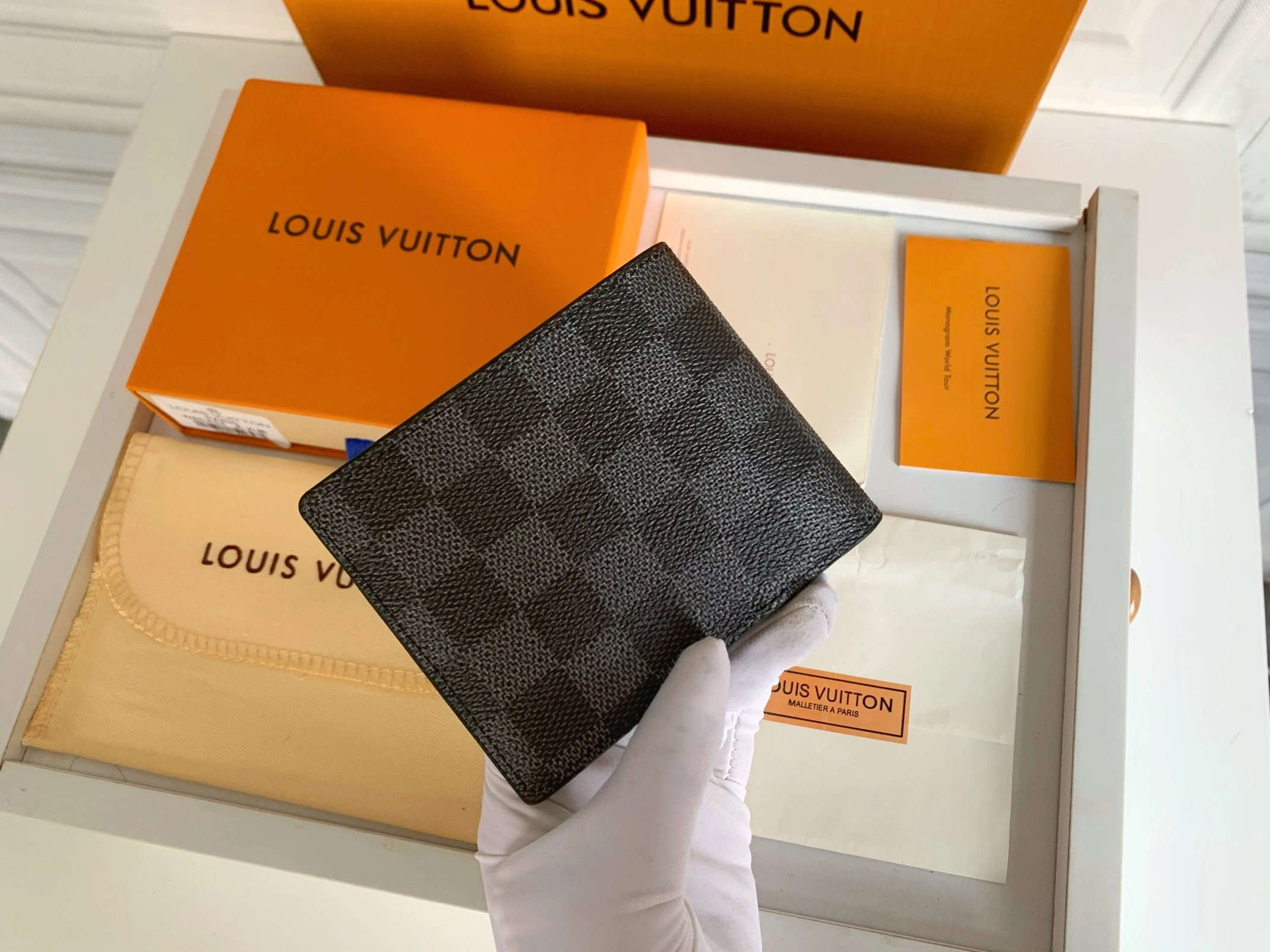Versatile 367 Louis Vuitton LV Wallets