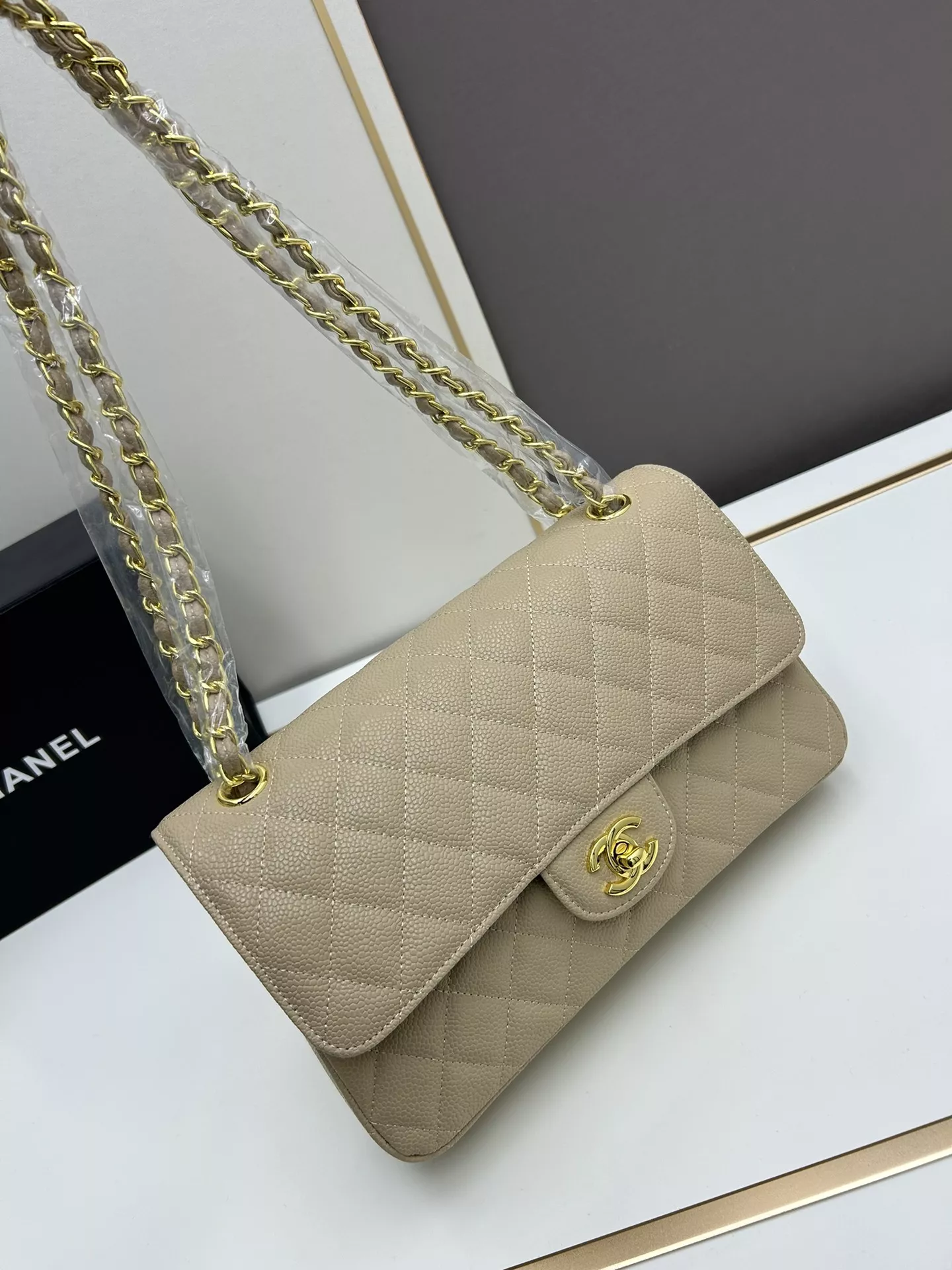 Versatile 4063 Chanel AAA Quality Shoulder Bags For Women