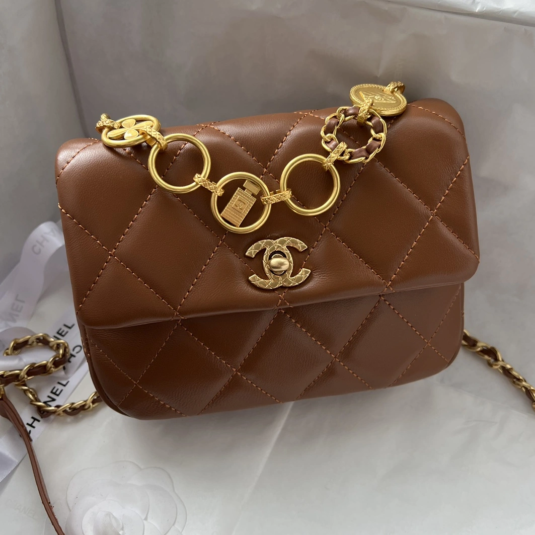 Vibrant 7290 Chanel AAA Quality Messenger Bags For Women - Image 3