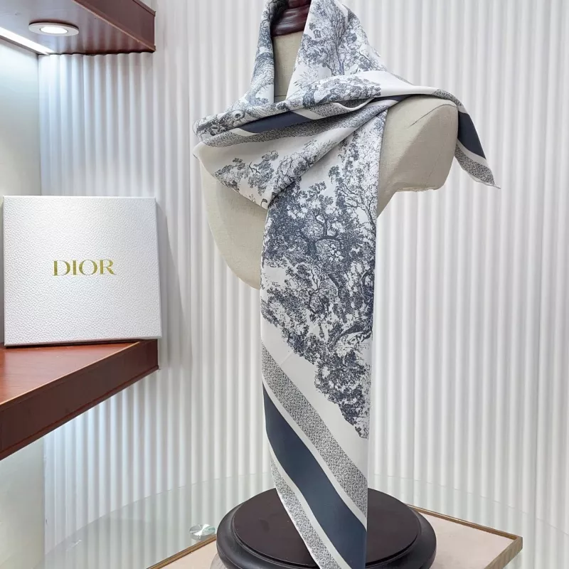 WellDesigned 1280 Christian Dior Silk Squares - Image 4