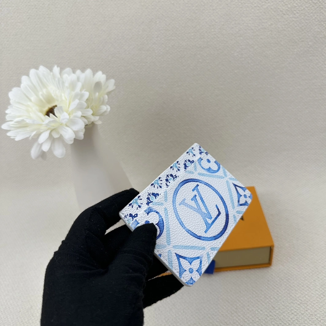 WellDesigned 6098 Louis Vuitton LV Card Case - Image 3