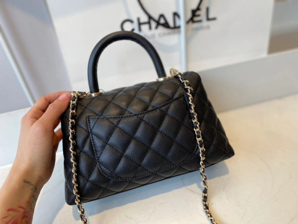 UrbanStyle CHANEL FLAP BAG WITH TOP HANDLE 1047 - Image 6