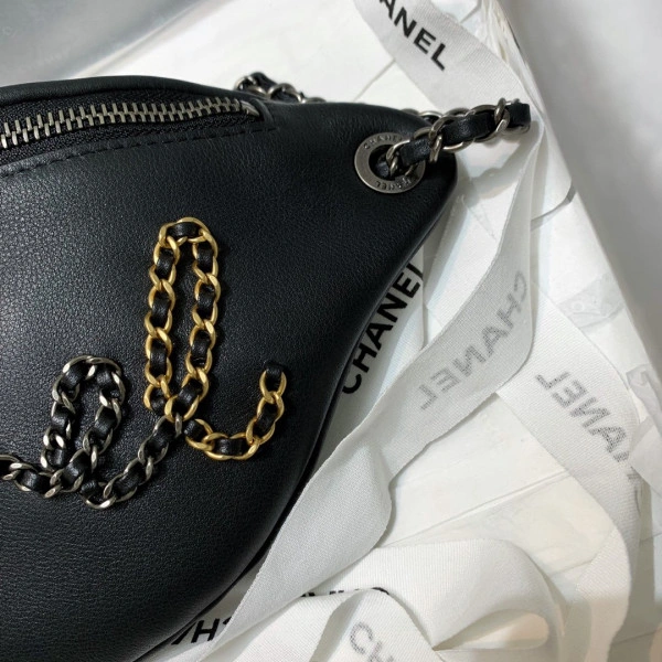 Comfortable CHANEL WAIST BAG 1757 - Image 5