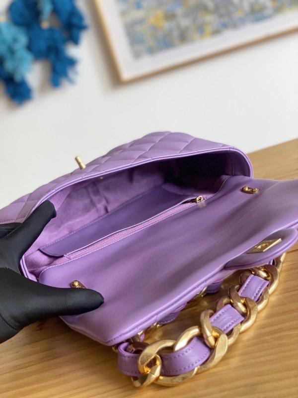 Comfortable CHANEL LARGE FLAP BAG 500 - Image 8