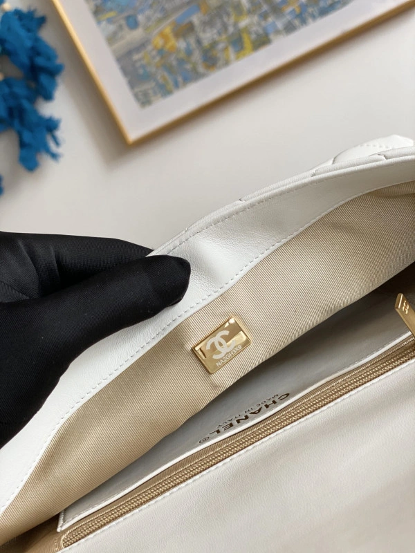 CHANEL LARGE FLAP BAG AllSeason 486 - Image 9