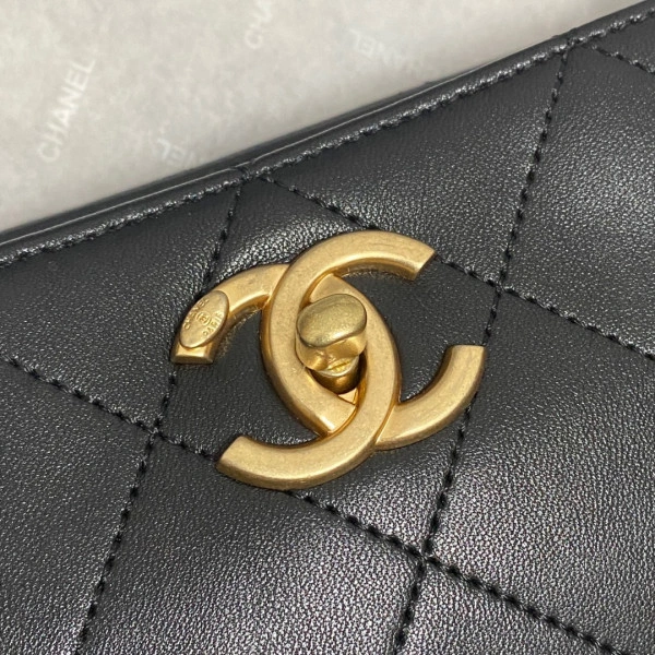 CHANEL HIPPIE BAG TopPick 256 - Image 7