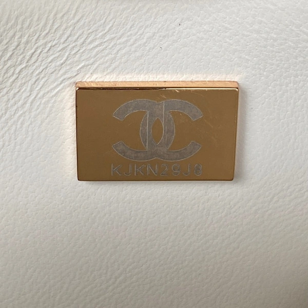 Fashionable CHANEL SMALL FLAP BAG 434 - Image 10