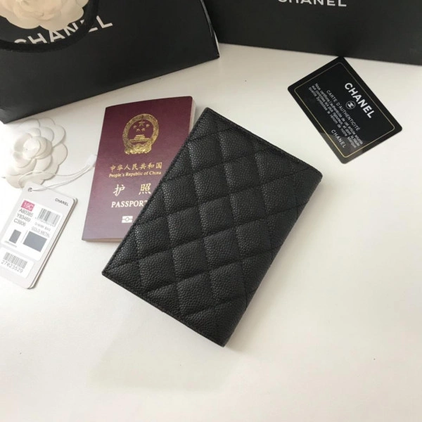 CHANEL PASSPORT HOLDER Comfortable 1822 - Image 10