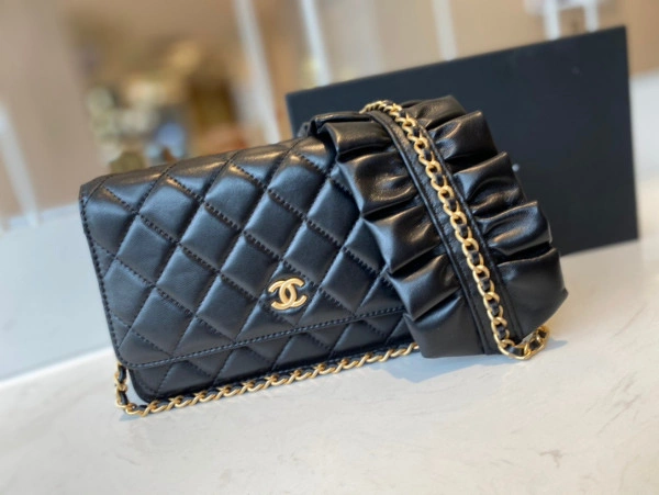 CHANEL CHAIN WALLET SmartChoice 1365 - Image 3