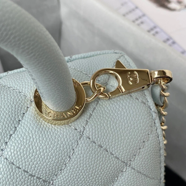 Comfortable CHANEL HANDLE BAG 996 - Image 6