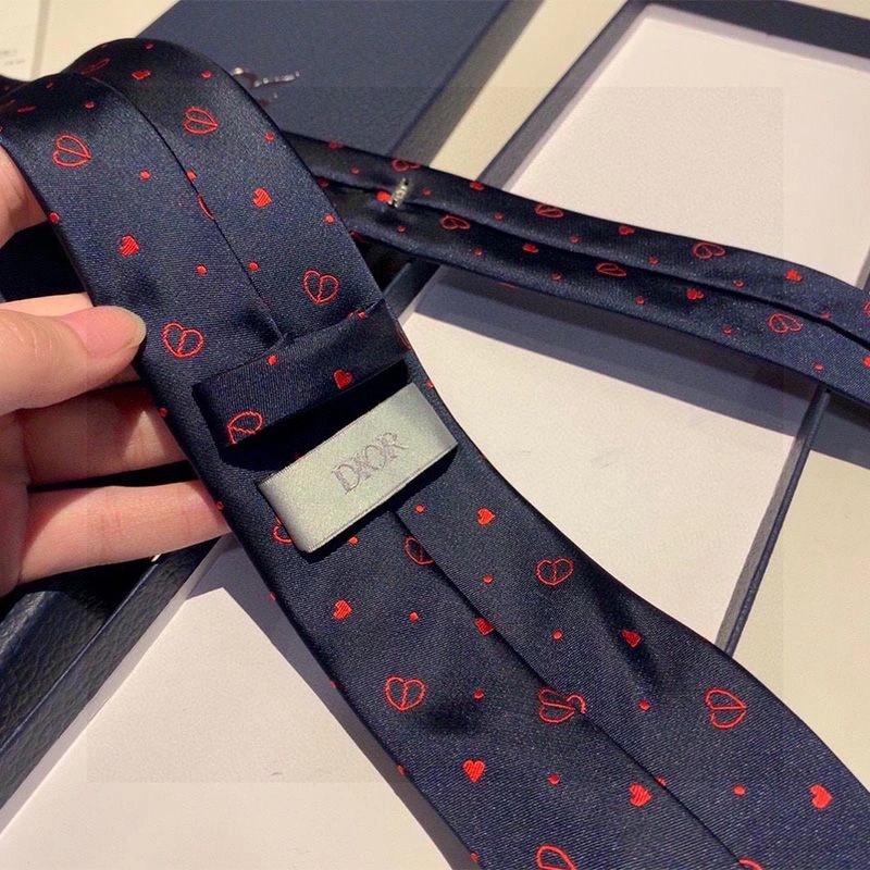 Dior Tie Coeur Hearts Motif Silk Blue - Image 3