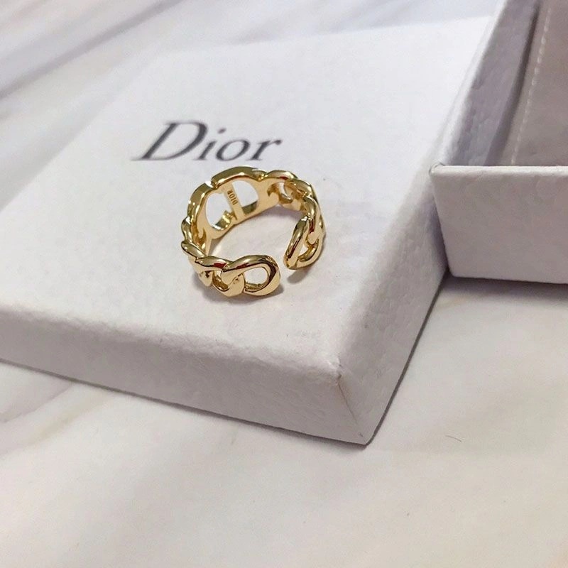 Dior Open Chain 30 Montaigne Ring Metal Gold - Image 3