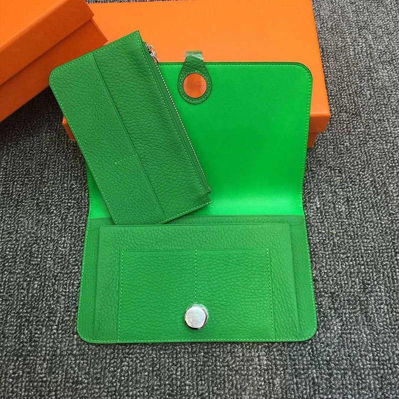 Hermes Dogon Duo Wallet Togo Leather Palladium Hardware In Green - Image 3