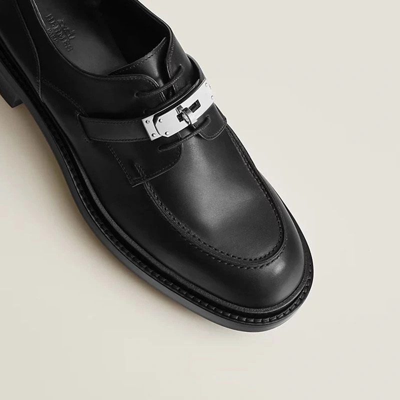 Hermes First Derby Shoes Women Calfskin with Kelly Buckle In Black - Image 5