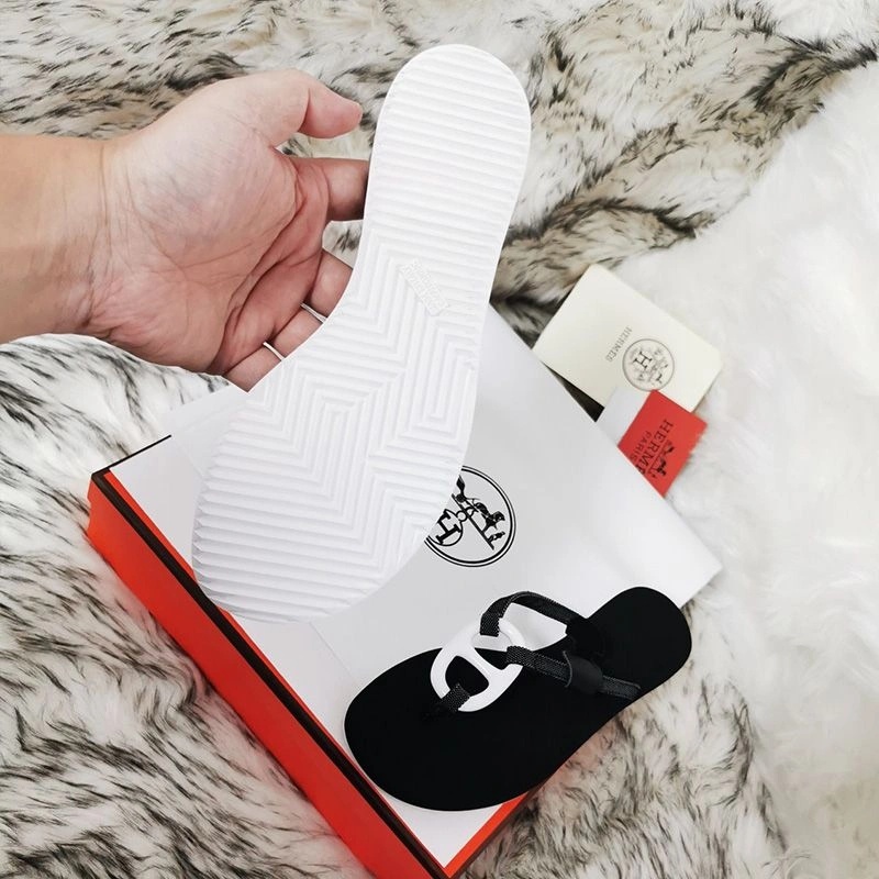 Hermes Kala Nera Slides Women Rubber In Black White - Image 3