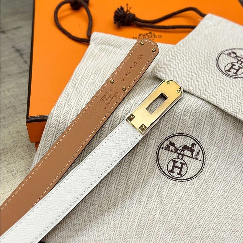 Hermes Kelly 18 Belt Espom Leather In White Gold - Image 3