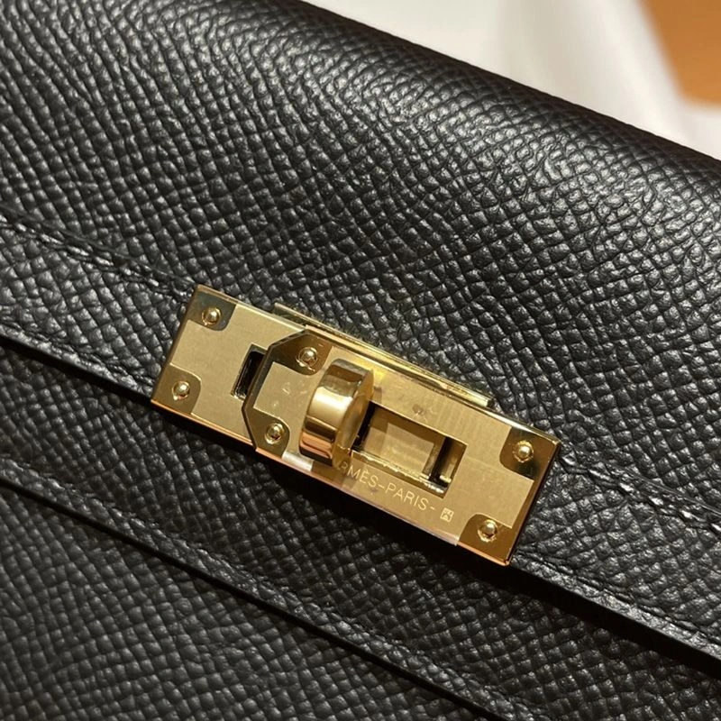Hermes Kelly Wallet Epsom Leather Gold Hardware In Black - Image 4
