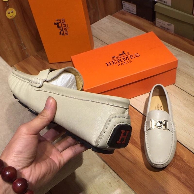 Hermes Loafers Men Togo Leather In Beige - Image 4