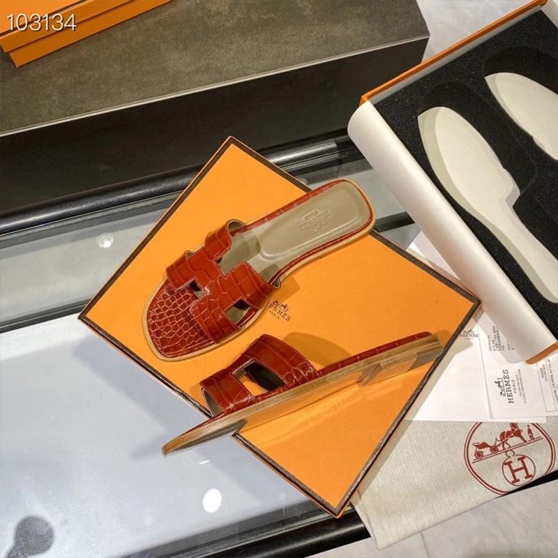 Hermes Oran Slides Women Alligator Leather In Burgundy - Image 5