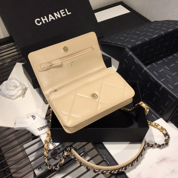 Affordable CHANEL CHAIN WALLET 1389 - Image 9