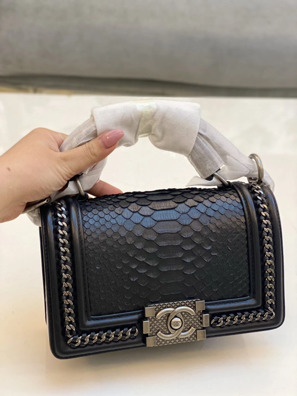 CHANEL BOY BAG 20CM SmartChoice 175 - Image 3