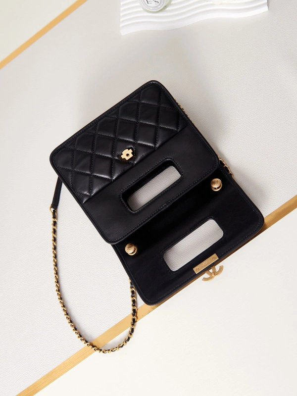 CHANEL SMALL TOTE StreetReady 1127 - Image 7