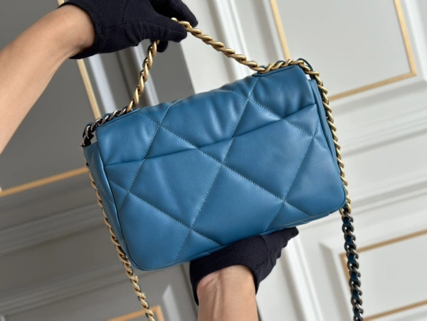 EasyMatch CHANEL 19 FLAP BAG 26 - Image 4