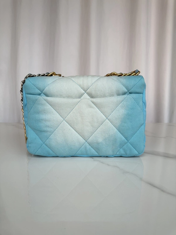 CHANEL 19 LARGE HANDBAG SmartChoice 29 - Image 4