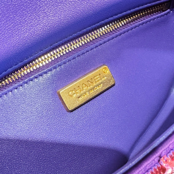 GoodFit CHANEL FLAP BAG 20CM 334 - Image 9