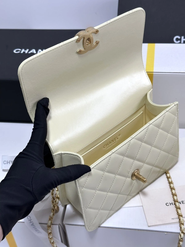 CHANEL FLAP BAG - 12×19×8cm UrbanStyle 1408 - Image 8