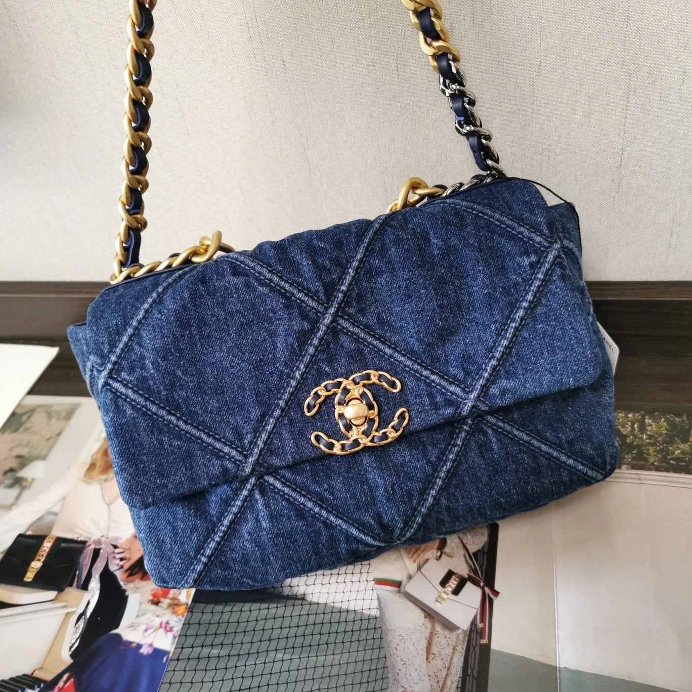 CHANEL FALP BAG - 26×16×9cm Comfortable 321