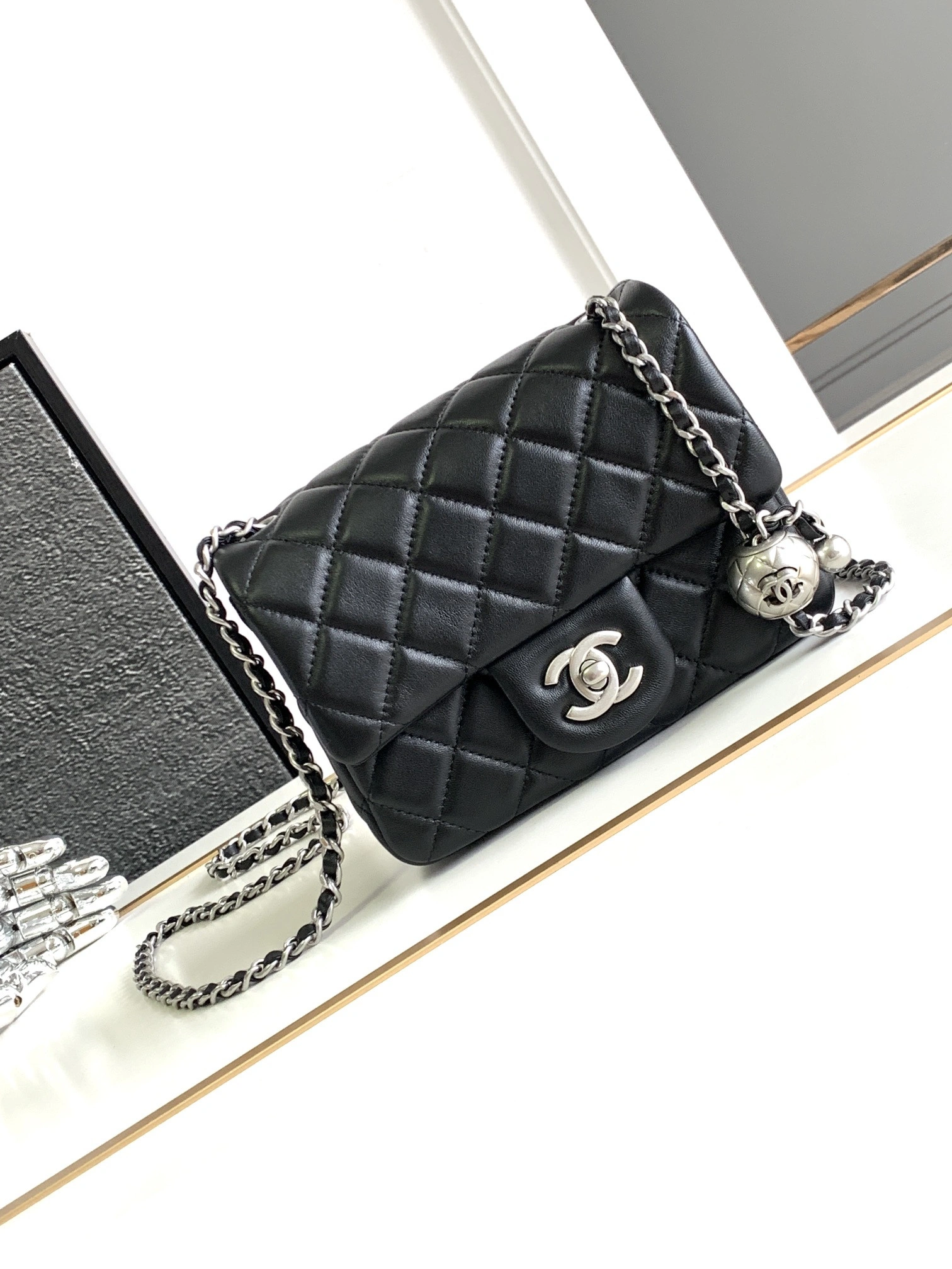 NewStyle CHANEL FLAP BAG 17CM 306