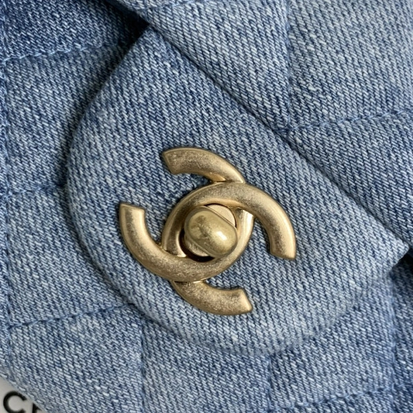 CHANEL FLAP BAG 20CM HighQuality 286 - Image 5