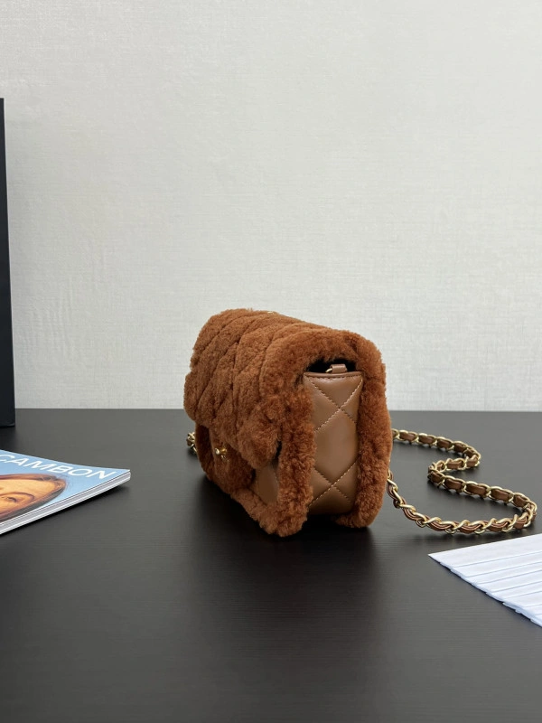 CHANEL FLAP BAG 23CM HighQuality 301 - Image 7